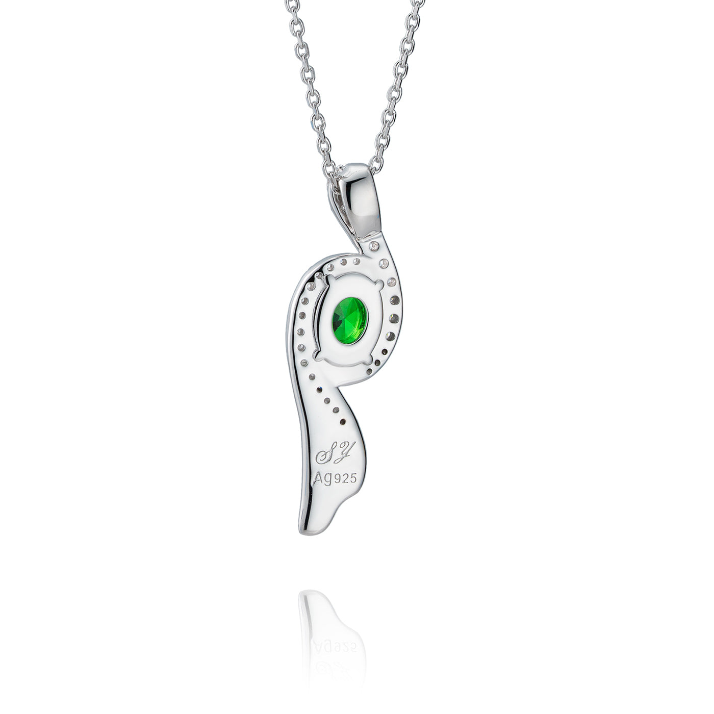 Flying Sleeves Necklace Green