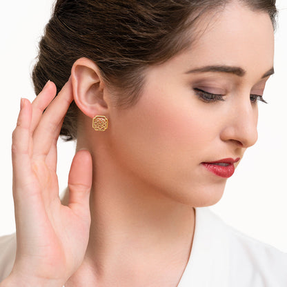 Tang Flower Stud Earrings