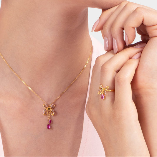 Blissful Knot Ring Gold size 4/5