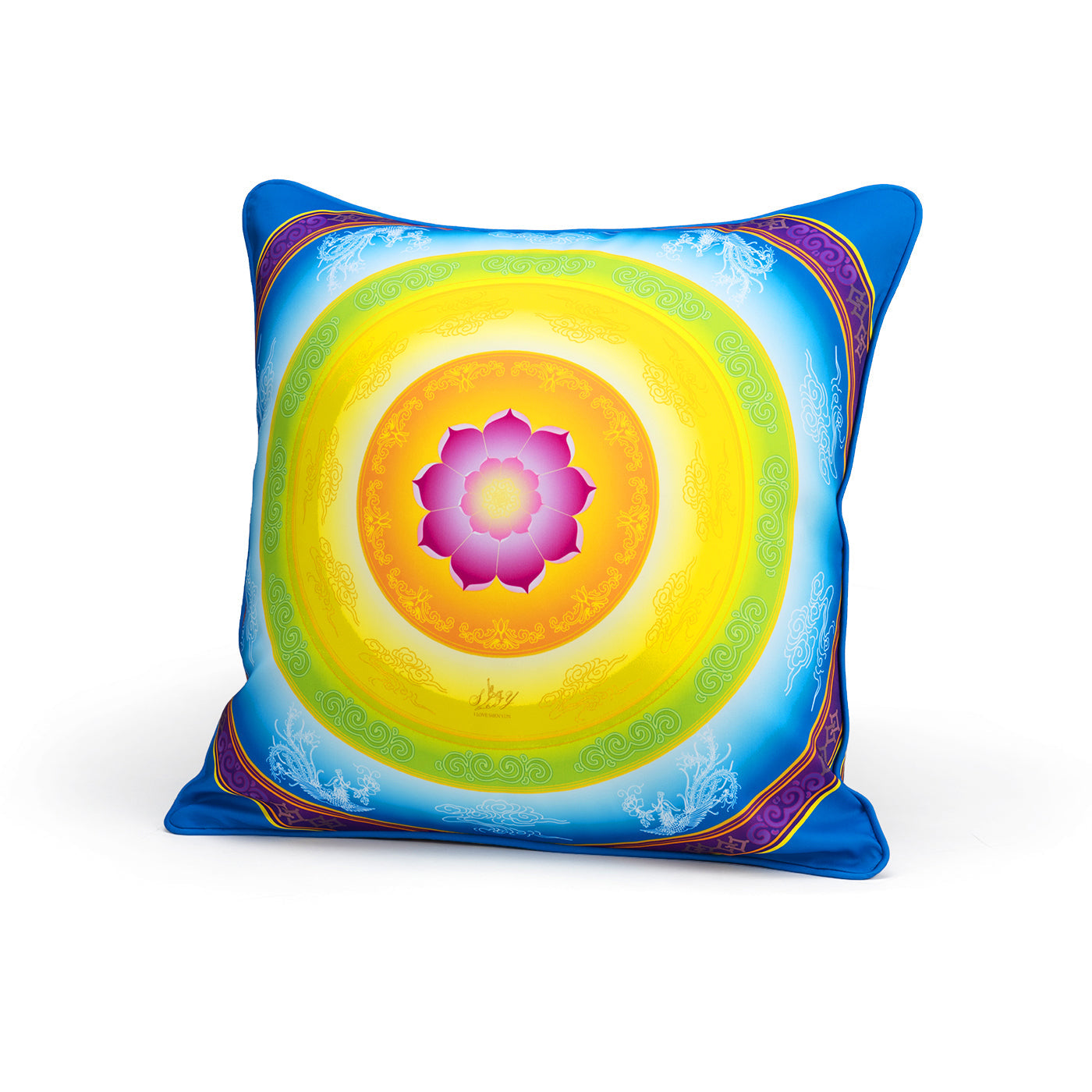 Elegance of the Yi Cushion Cover with Insert